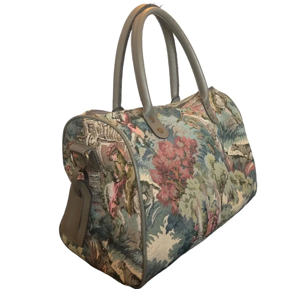 Destinations Tapestry Overnight Travel Bag - Picture 7 of 9